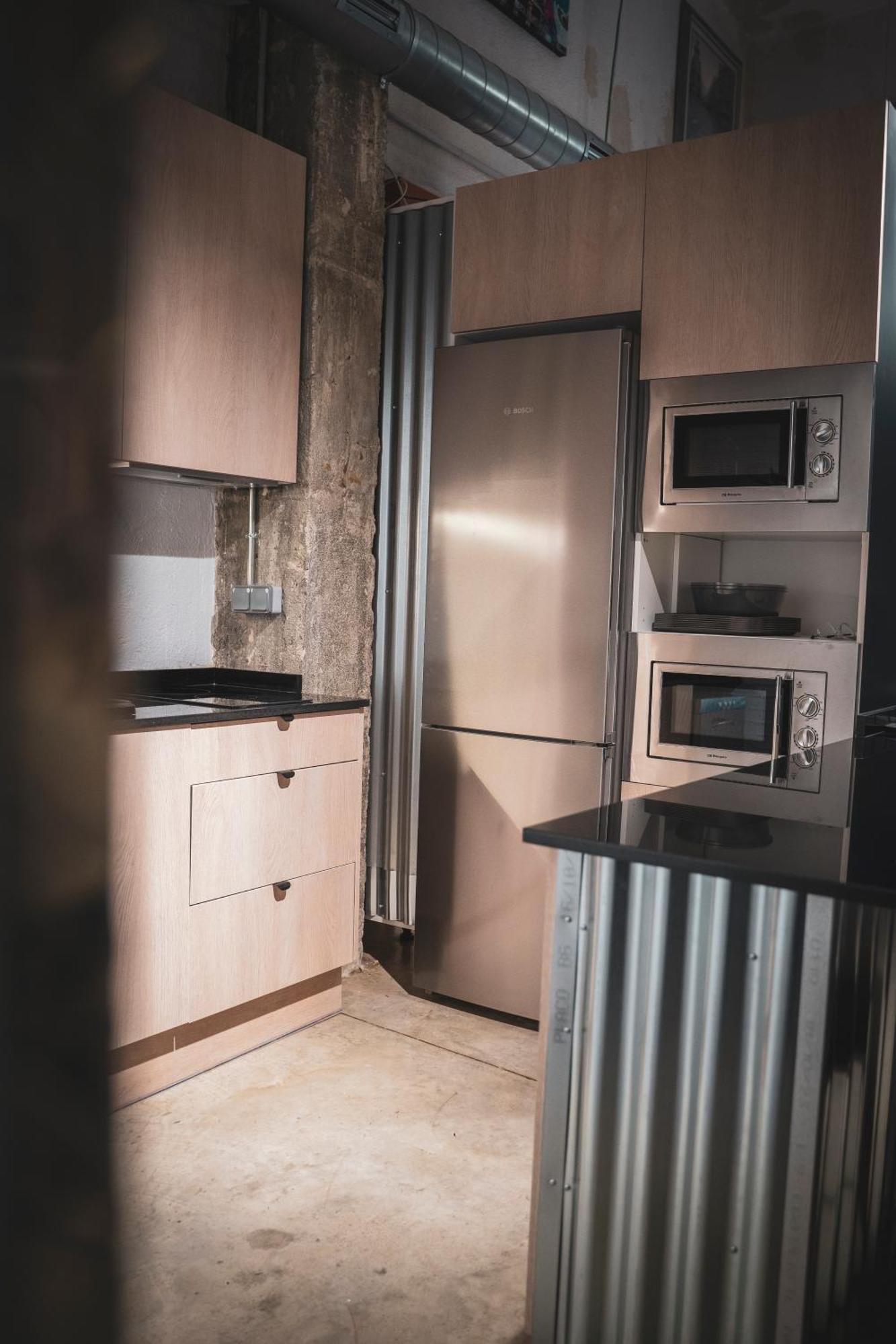 Gallery Hostel Madrid Residencia Екстериор снимка